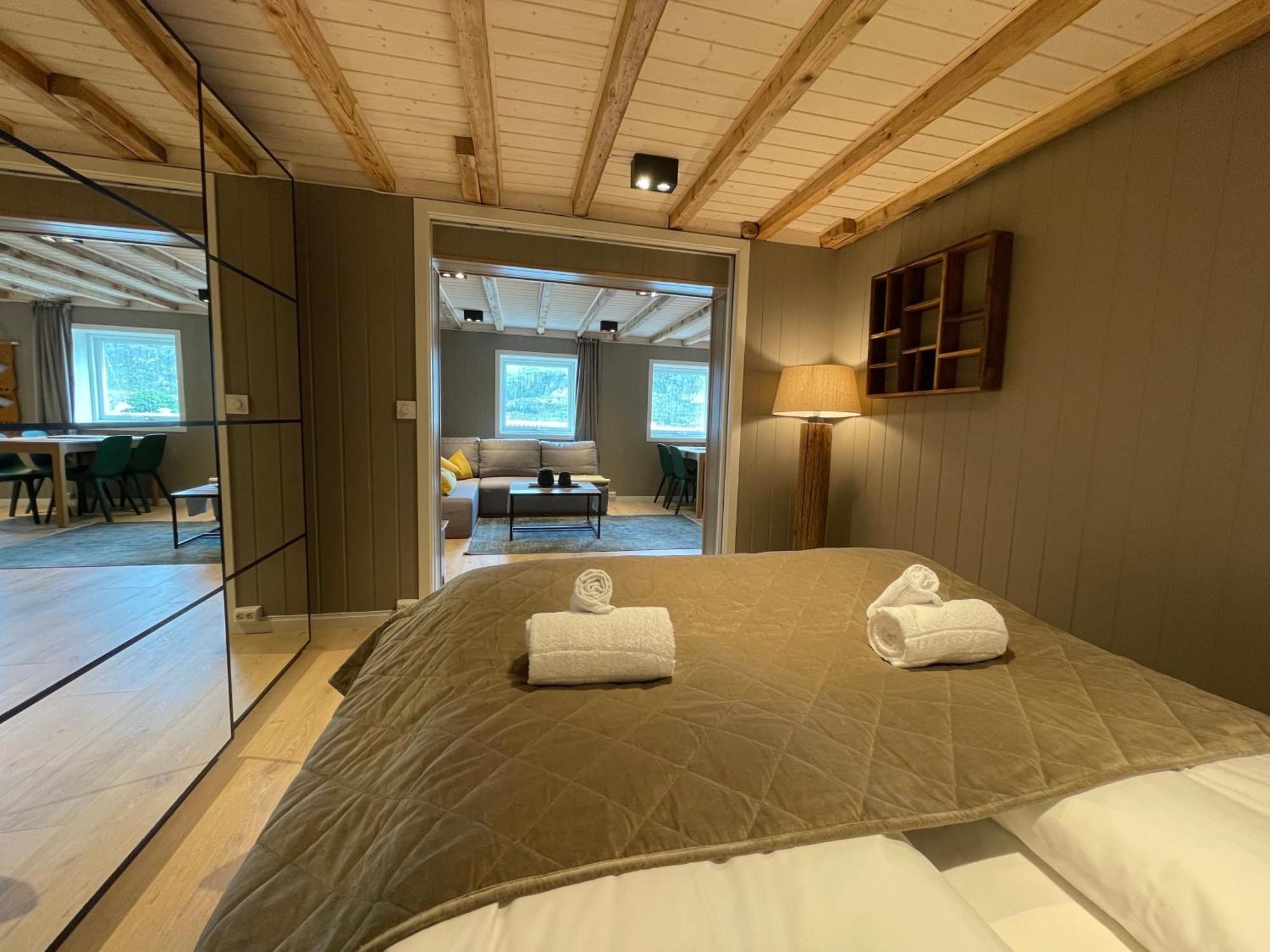 Lofoten Planet Studio Sørvågen Zewnętrze zdjęcie